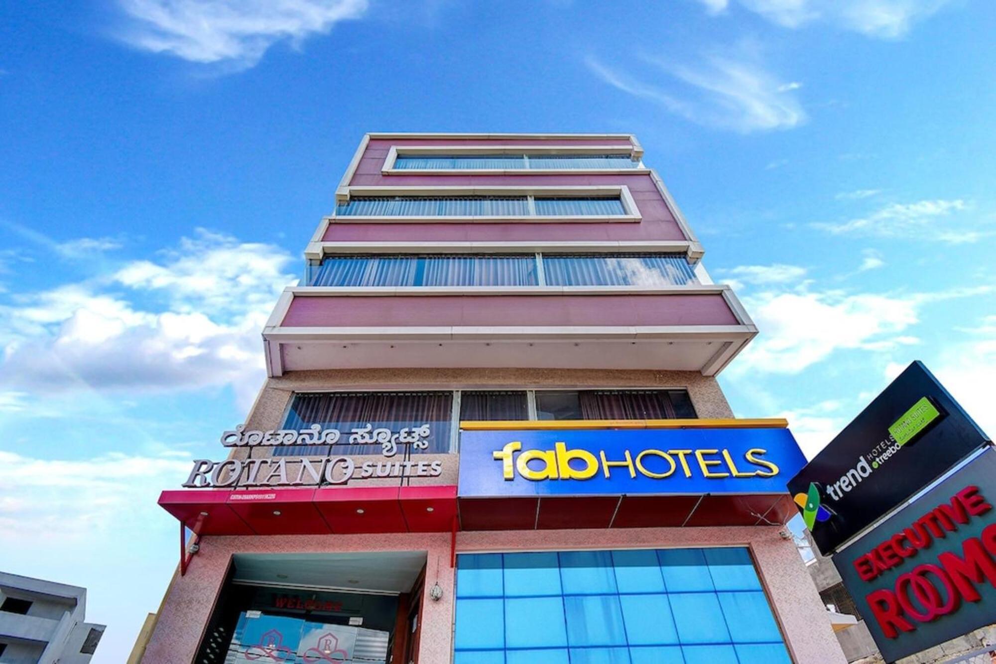 Fabhotel Rotano Suites - Yelahanka Bangalore Esterno foto